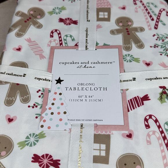 NEW Cupcakes and Cashmere Christmas Gingerbread Tablecloth 60”x84” Oblong - Picture 2 of 8